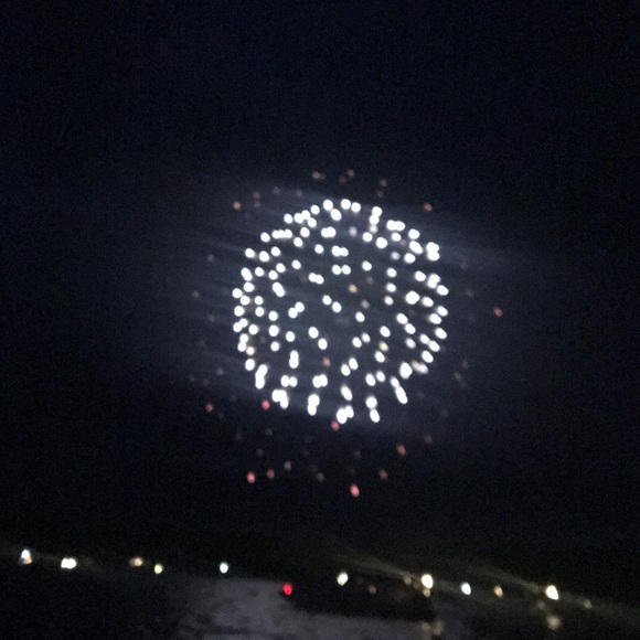 Meet your Posher, Britt - Picture 1 of 1